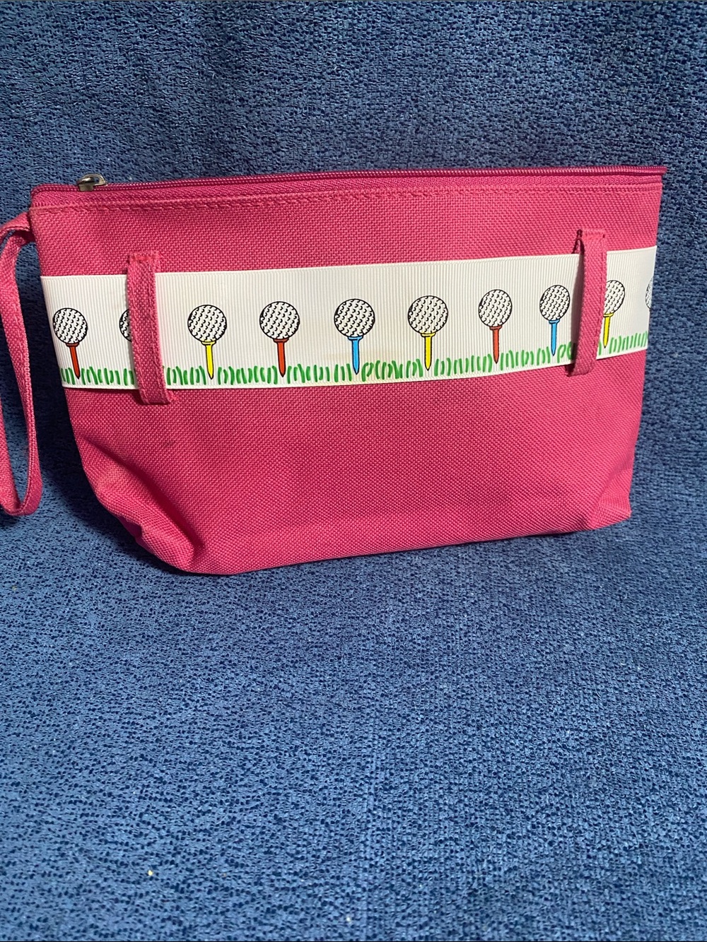 BUNDLE 5 for $25

Pink Women's Wristlet Pouch with Golf Tee Print